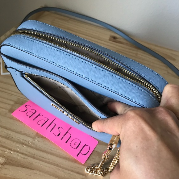 🌼Michael Kors Purse - Picture 12 of 13